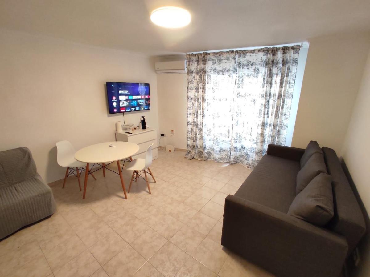 Прекрасная Студия В Двух Минутах От Пляжа Torrevieja Dış mekan fotoğraf